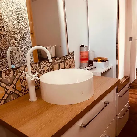 Prázdninový dům Maison Vintage Avec Grand Jardin